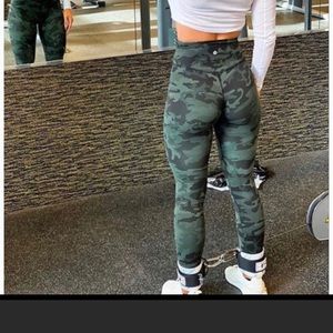 Lululemon Align Olive Camo Leggings 28"